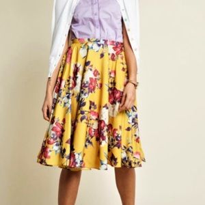 ModCloth Ikebana For All Floral A-line Skirt in Mustard